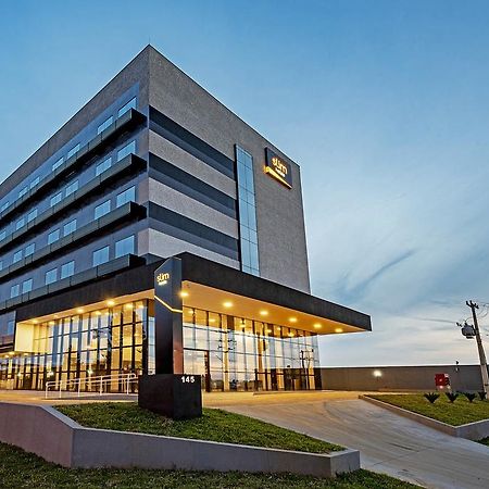 Slim Guarapuava Hotell Eksteriør bilde