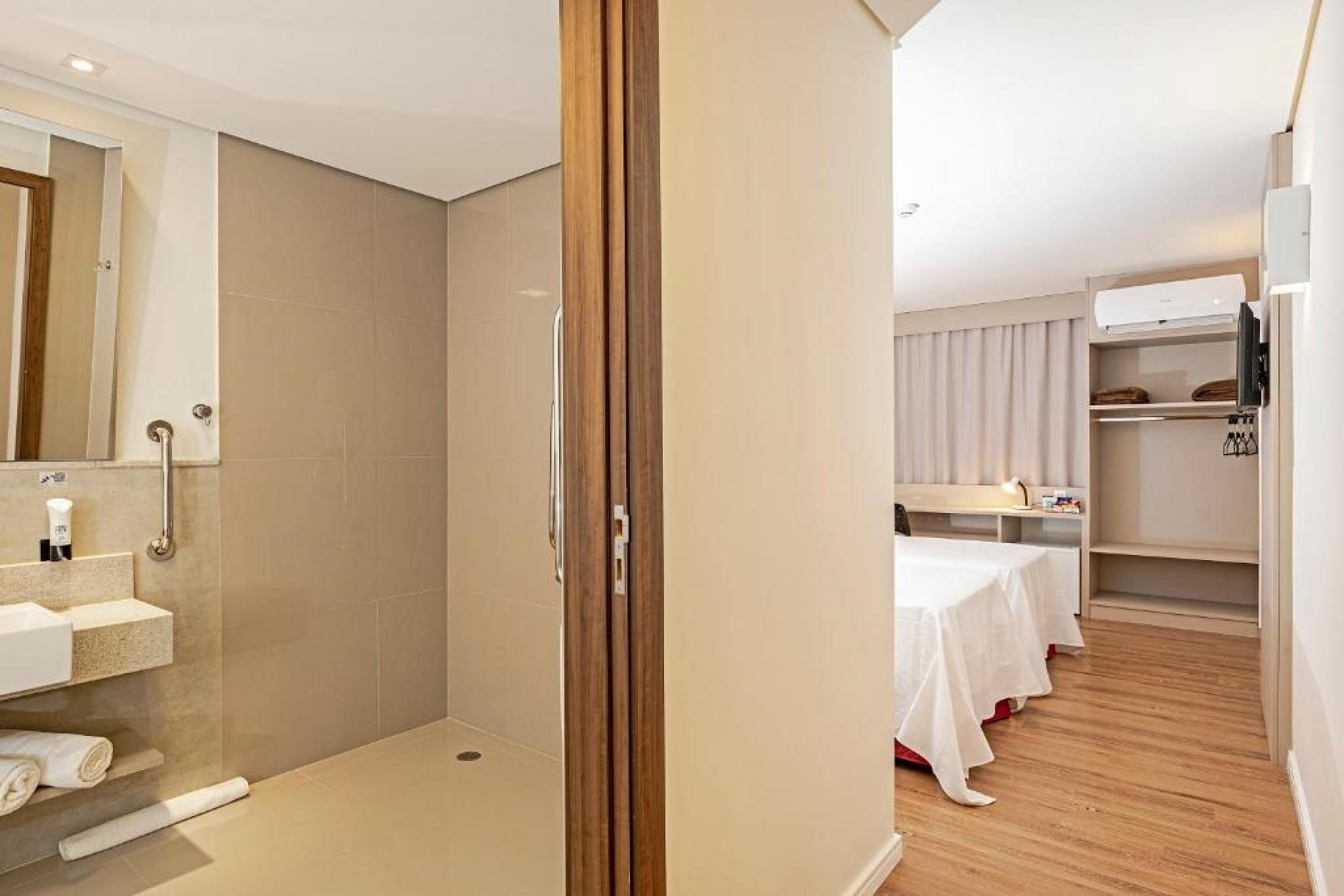 Slim Guarapuava Hotell Eksteriør bilde